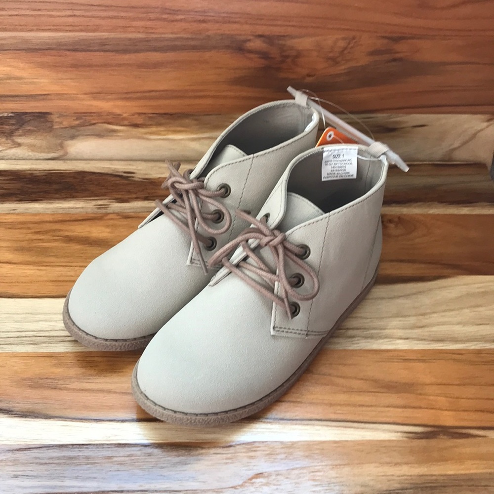 NWT Tan Gymboree Lace-Up Boots